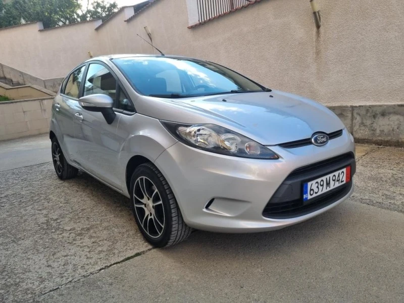 Ford Fiesta 1.4 i, снимка 2 - Автомобили и джипове - 47223170