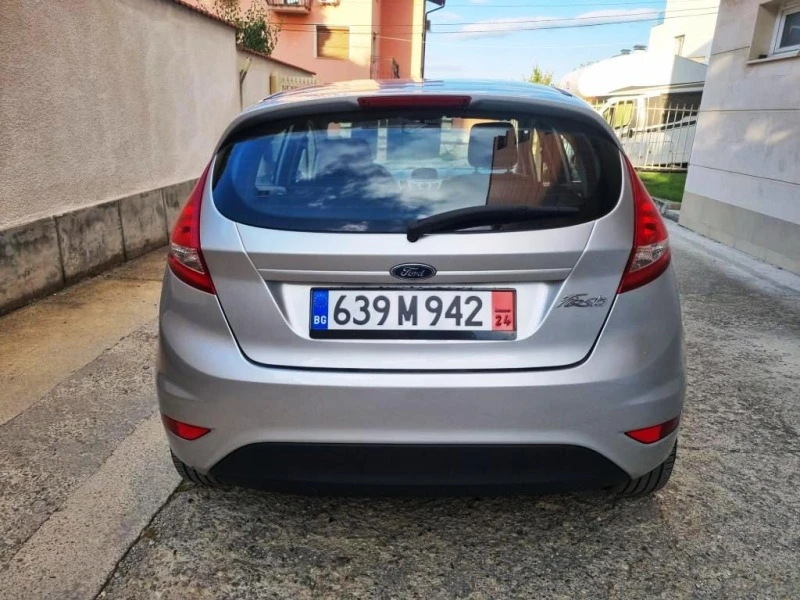 Ford Fiesta 1.4 i, снимка 4 - Автомобили и джипове - 47223170