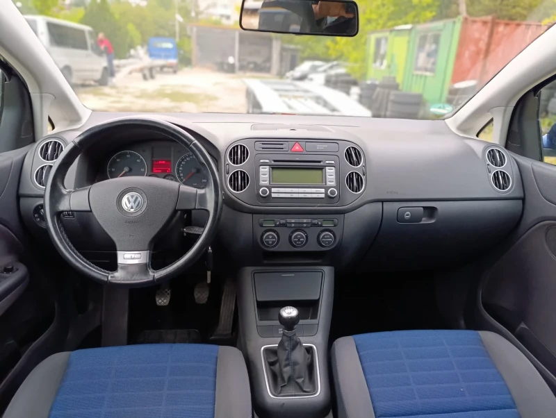 VW Golf Plus, снимка 10 - Автомобили и джипове - 47284393