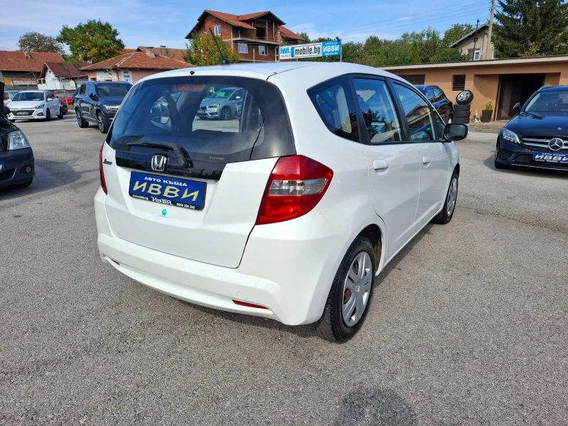 Honda Jazz 1.4 VVTI FACE LIFT, снимка 17 - Автомобили и джипове - 47340025