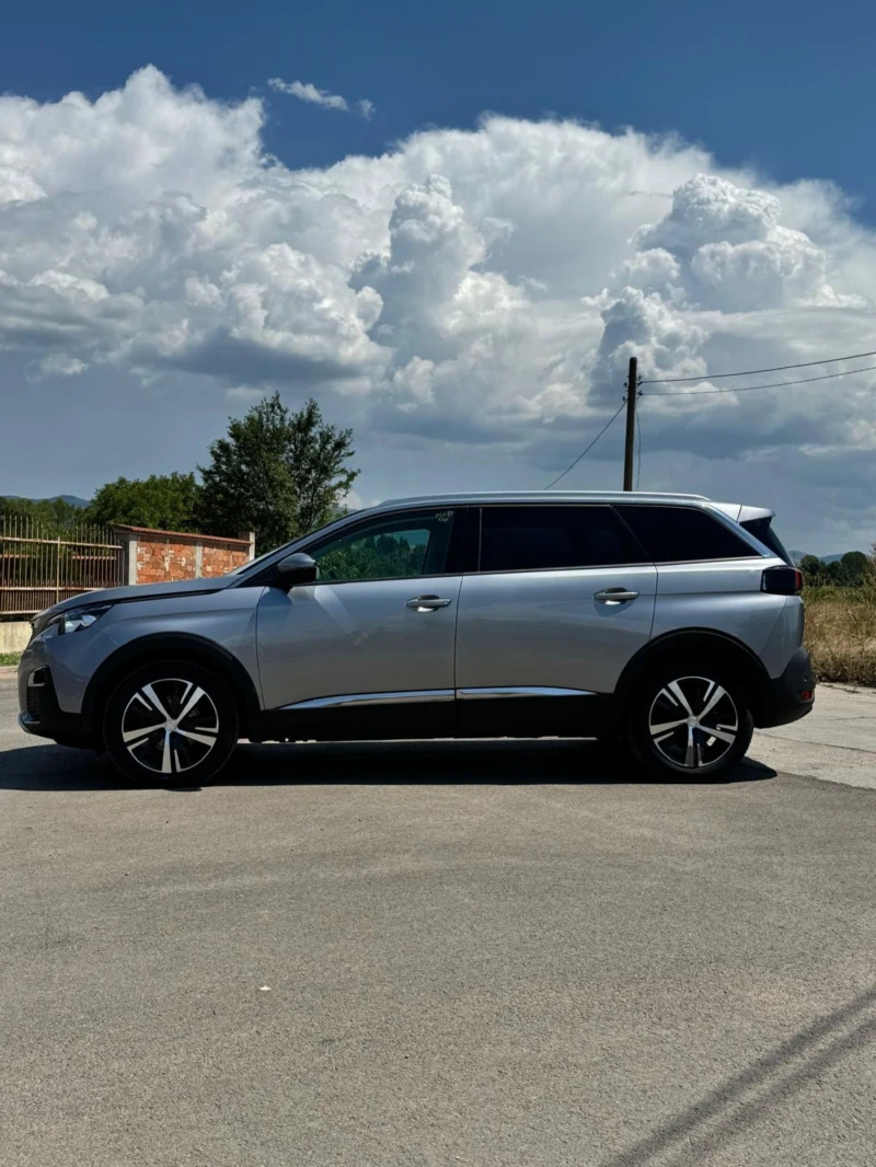 Peugeot 5008 1.2 PURETECH * 7 местно* , снимка 2 - Автомобили и джипове - 47692992