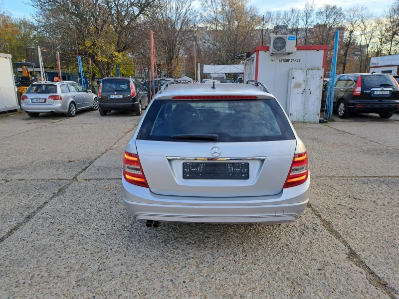 Mercedes-Benz C 220 ФЕЙСЛИФТ , снимка 4 - Автомобили и джипове - 48027519