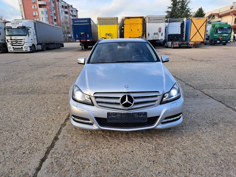 Mercedes-Benz C 220 ФЕЙСЛИФТ , снимка 1 - Автомобили и джипове - 48027519