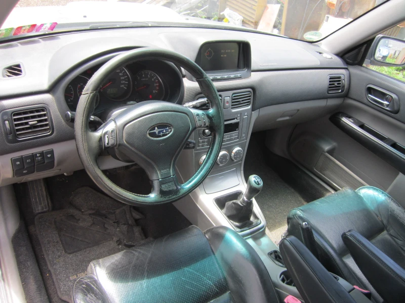 Subaru Forester 2.5XT!, снимка 8 - Автомобили и джипове - 52550522