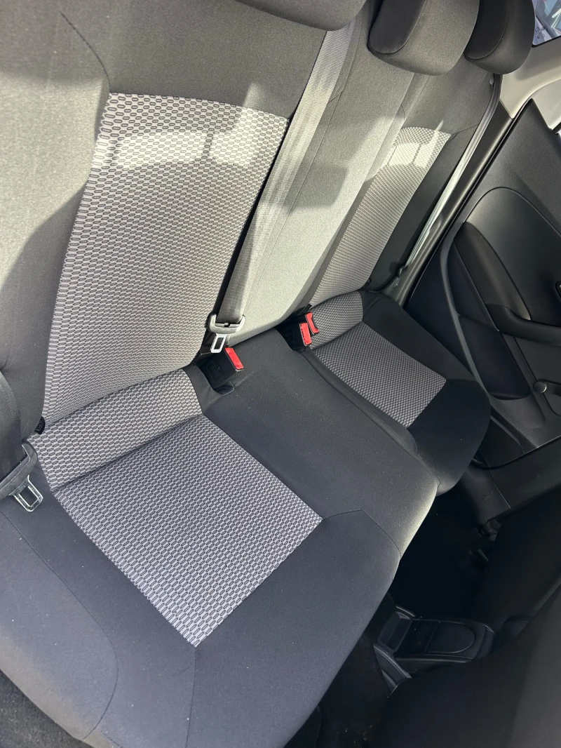 VW Polo  1.2TDI euro5, снимка 14 - Автомобили и джипове - 52431911