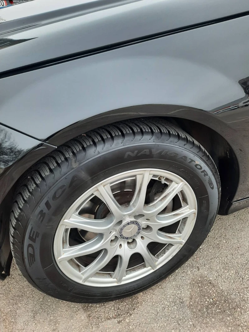 Mercedes-Benz C 220, снимка 13 - Автомобили и джипове - 52458792