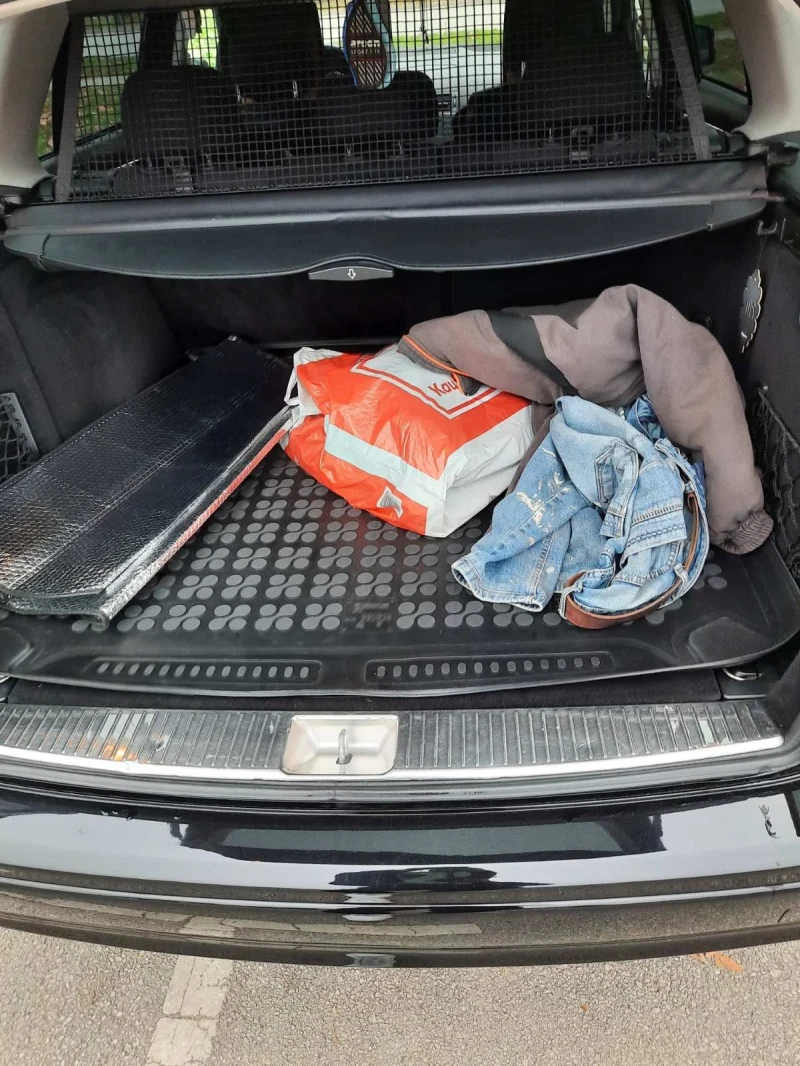 Mercedes-Benz C 220, снимка 16 - Автомобили и джипове - 52458792