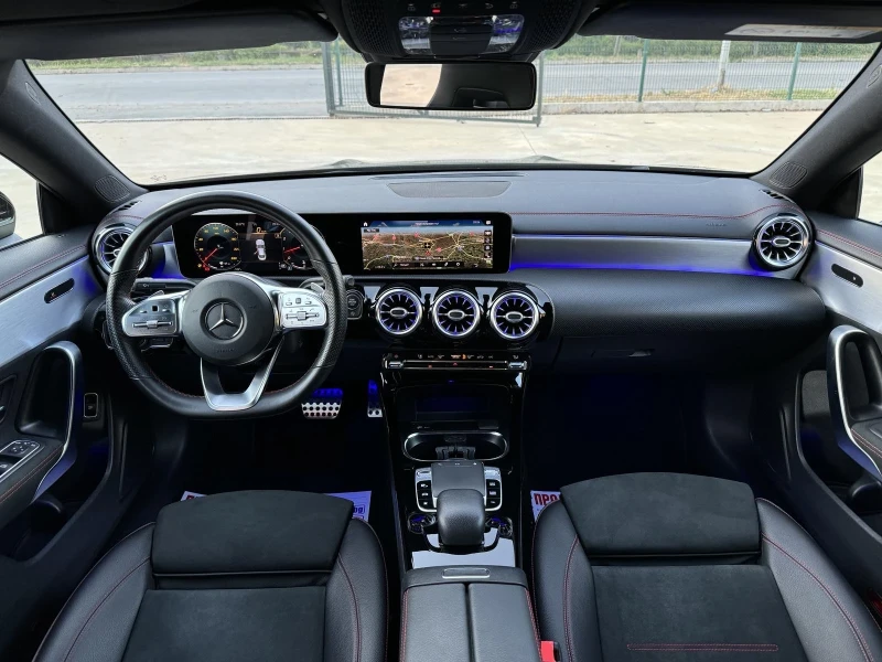 Mercedes-Benz CLA 220 * AMG* DISTR* LED* FULL* , снимка 12 - Автомобили и джипове - 52820853