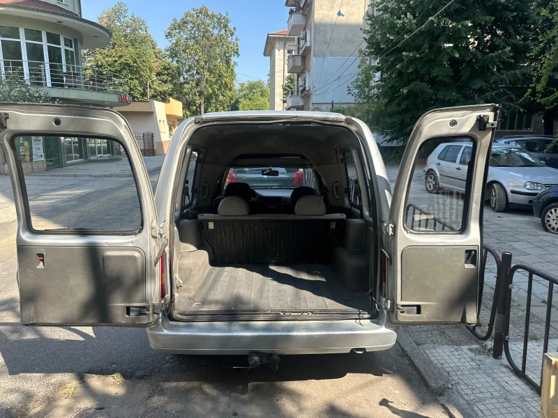 VW Caddy, снимка 4 - Автомобили и джипове - 52999346