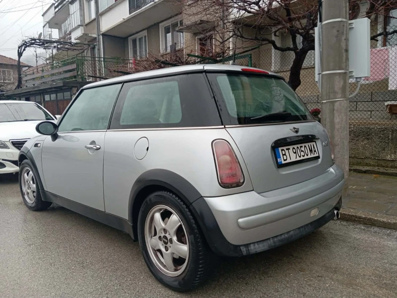 Mini One 1.6i 90k.c, снимка 4 - Автомобили и джипове - 53044327
