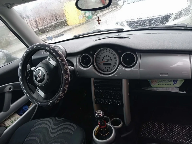 Mini One 1.6i 90k.c, снимка 5 - Автомобили и джипове - 53044327