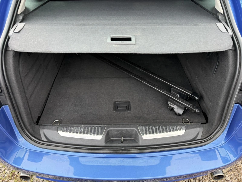 Renault Laguna GT 4control Швейцария КАТО НОВА , снимка 17 - Автомобили и джипове - 53377628