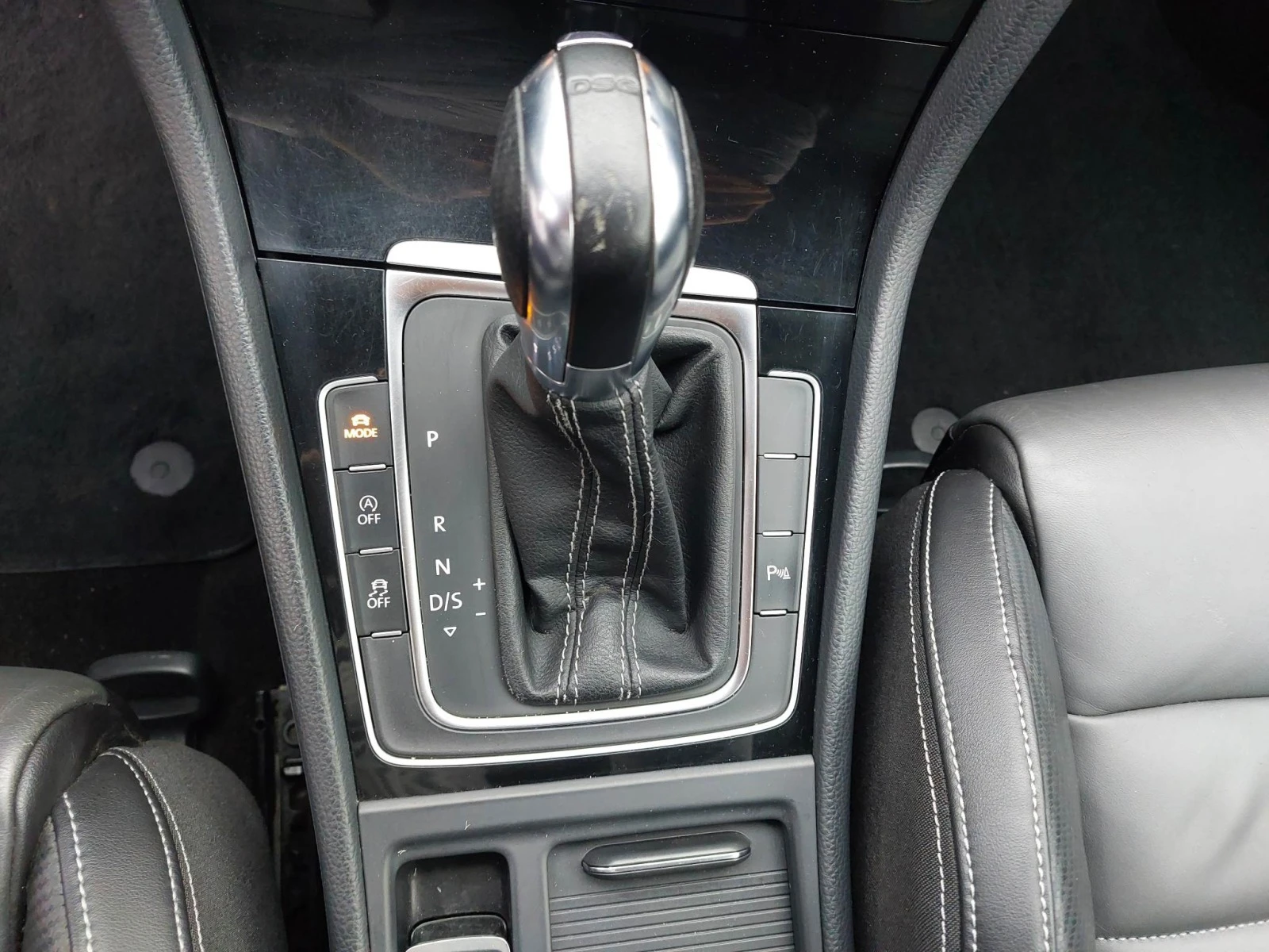 VW Golf 7 R 2, 0TSI 300ps 4x4 | Mobile.bg   12