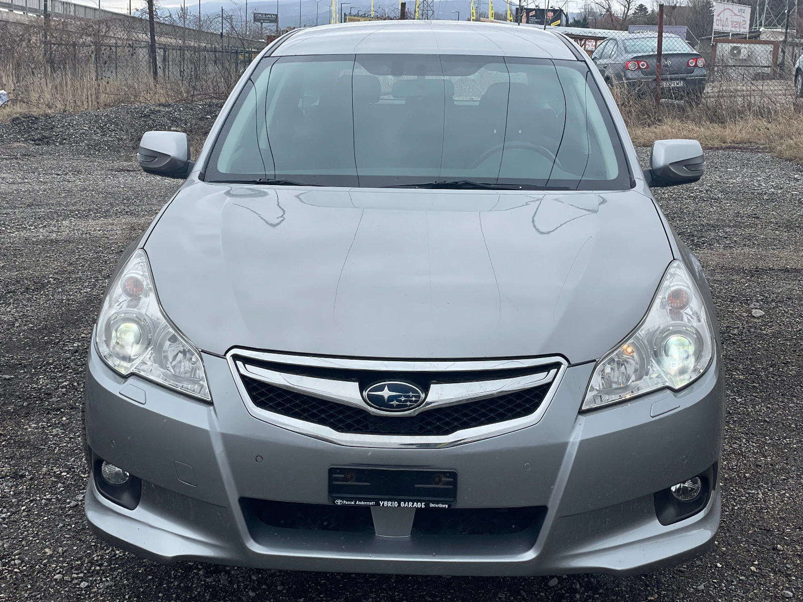 Subaru Legacy 2.5i Lineartronic 4x4 Xenon Швейцария  - изображение 6