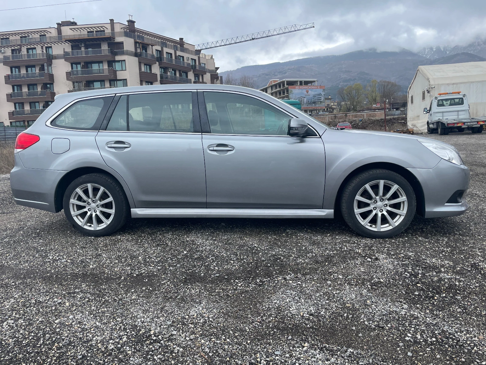 Subaru Legacy 2.5i Lineartronic 4x4 Xenon Швейцария  - изображение 3