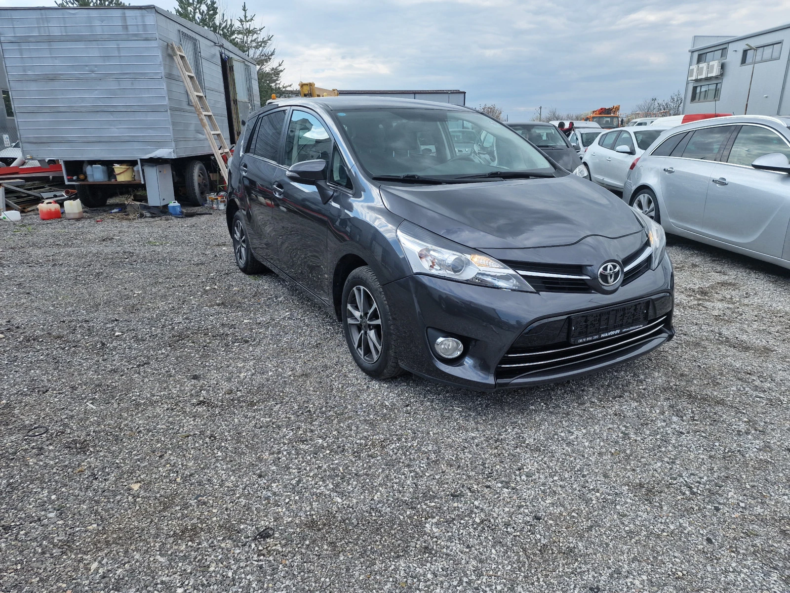 Toyota Verso 1.6 D4D 7 Места НАВИ КАМЕРА - изображение 3