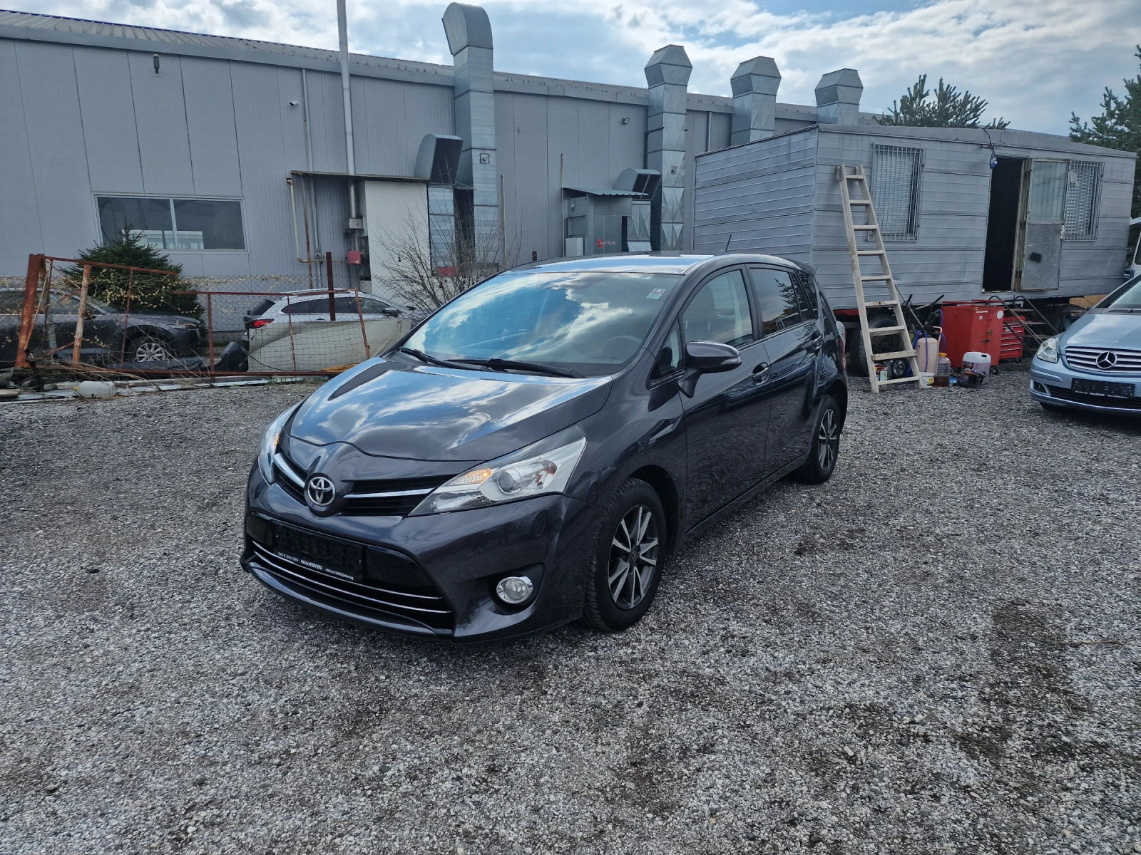 Toyota Verso 1.6 D4D 7 Места НАВИ КАМЕРА - изображение 2