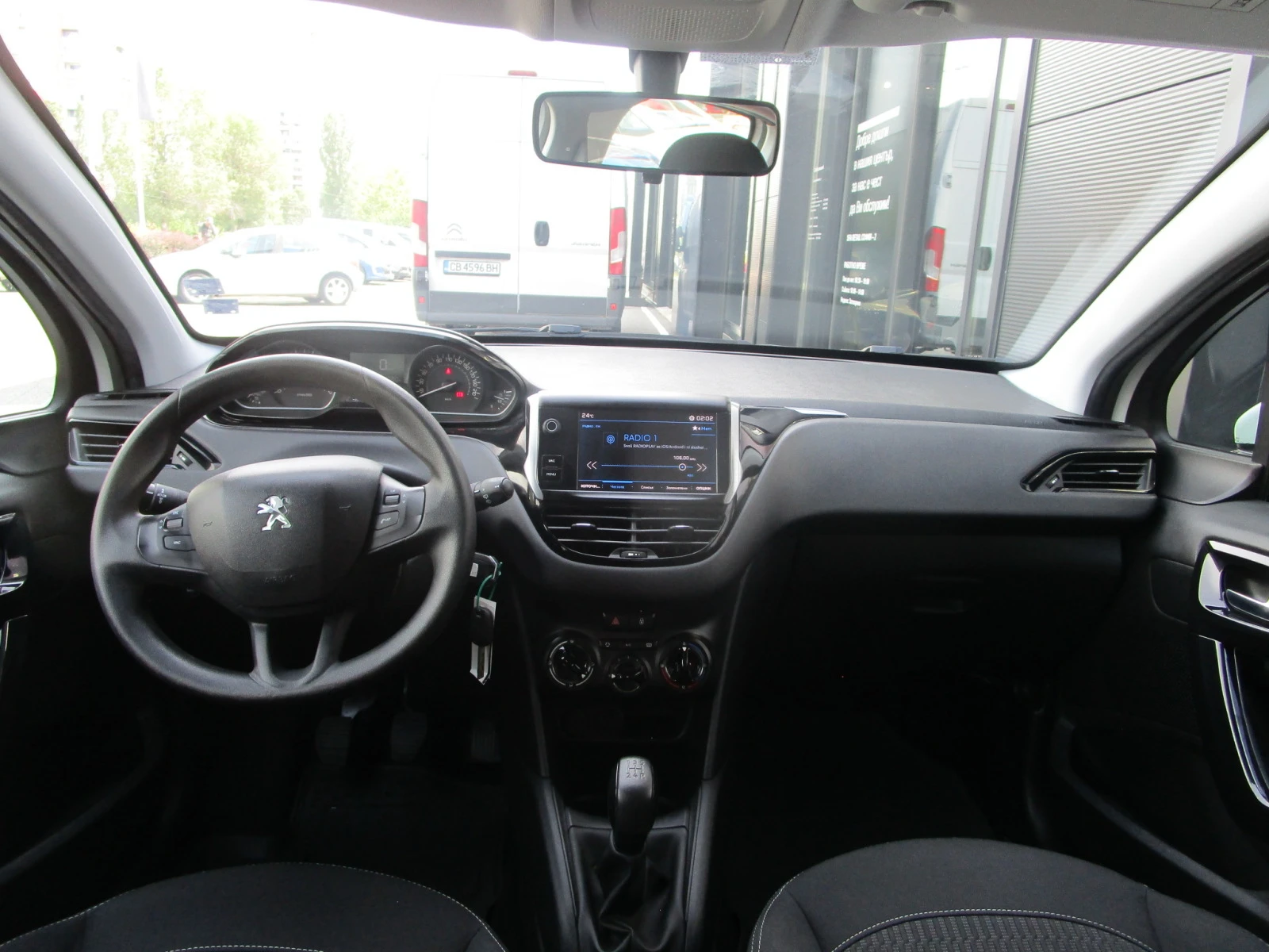 Peugeot 208 5P ACTIVE 1.2 VTi 68 BVM5 EURO 6.2 - изображение 8