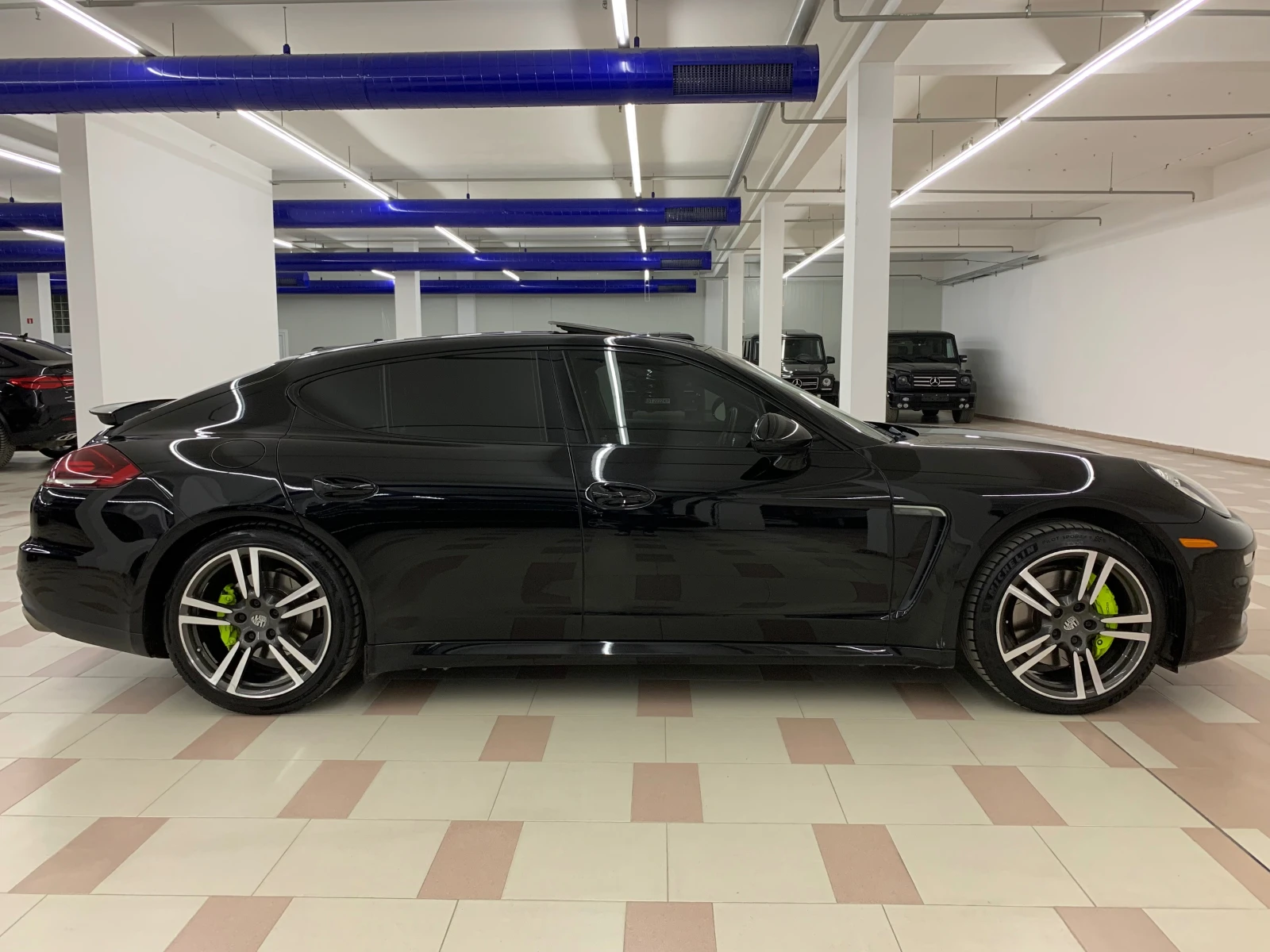 Porsche Panamera  - изображение 7