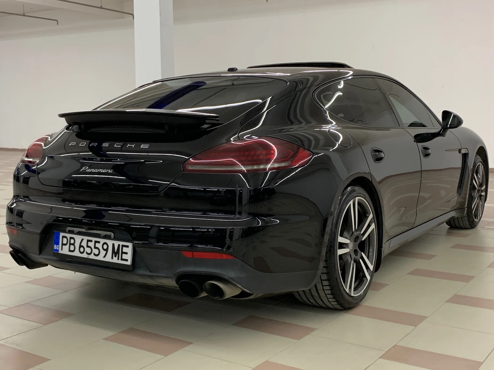 Porsche Panamera  - изображение 4