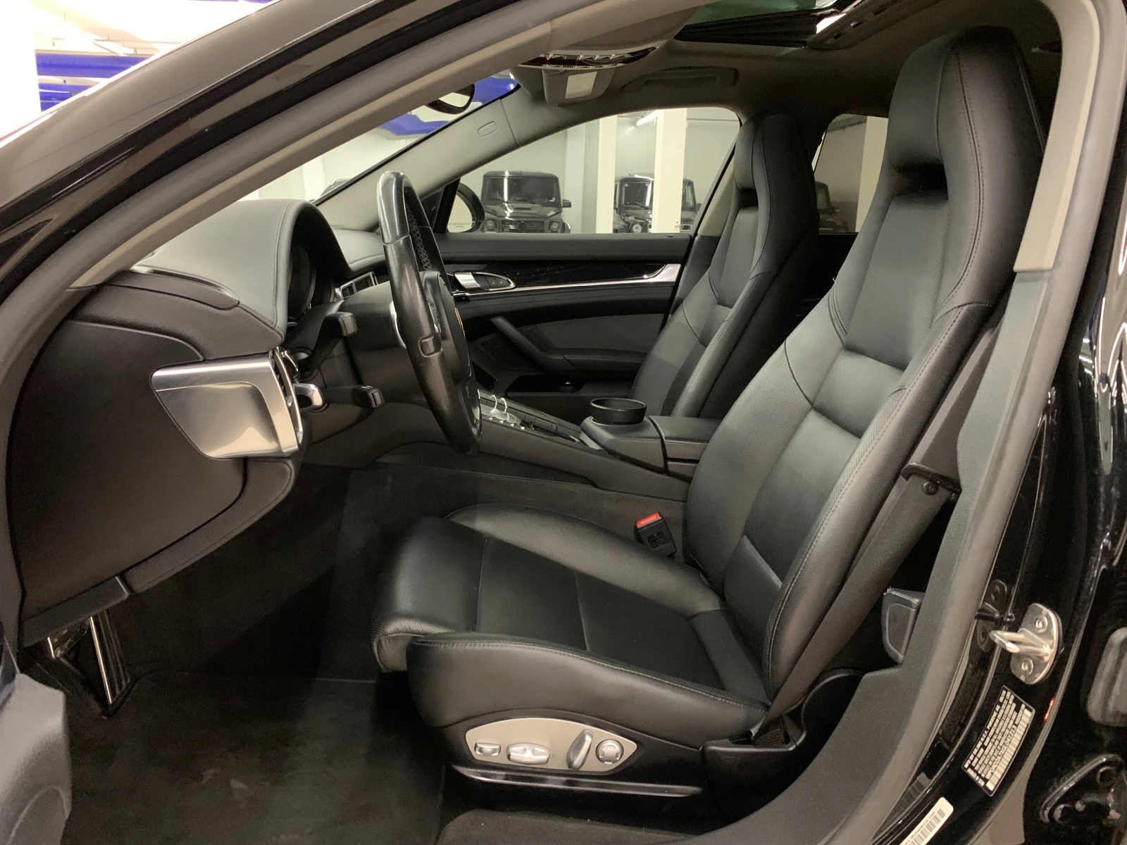 Porsche Panamera  - изображение 9