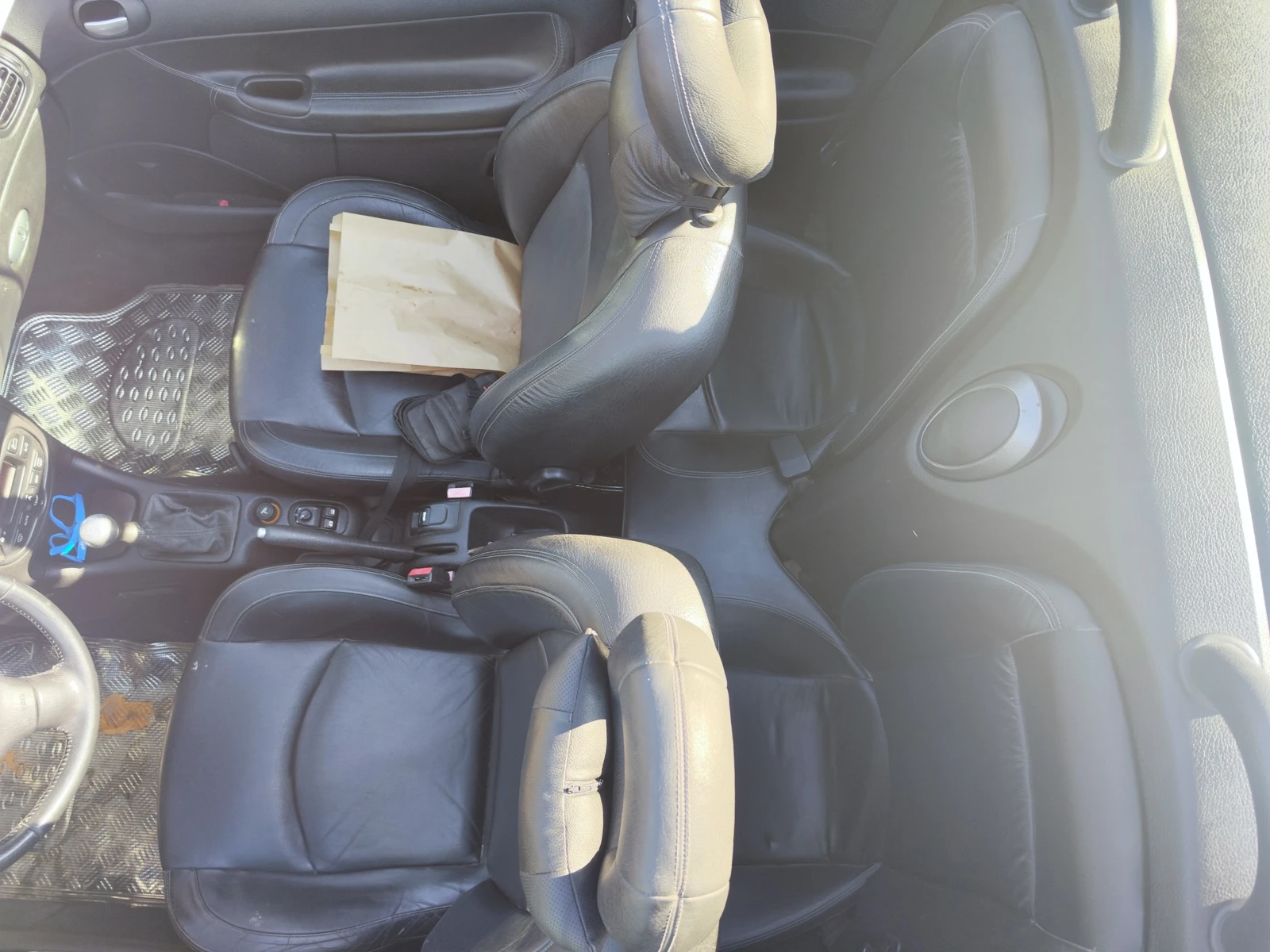 Peugeot 206 CC 1, 6 109ks - изображение 10