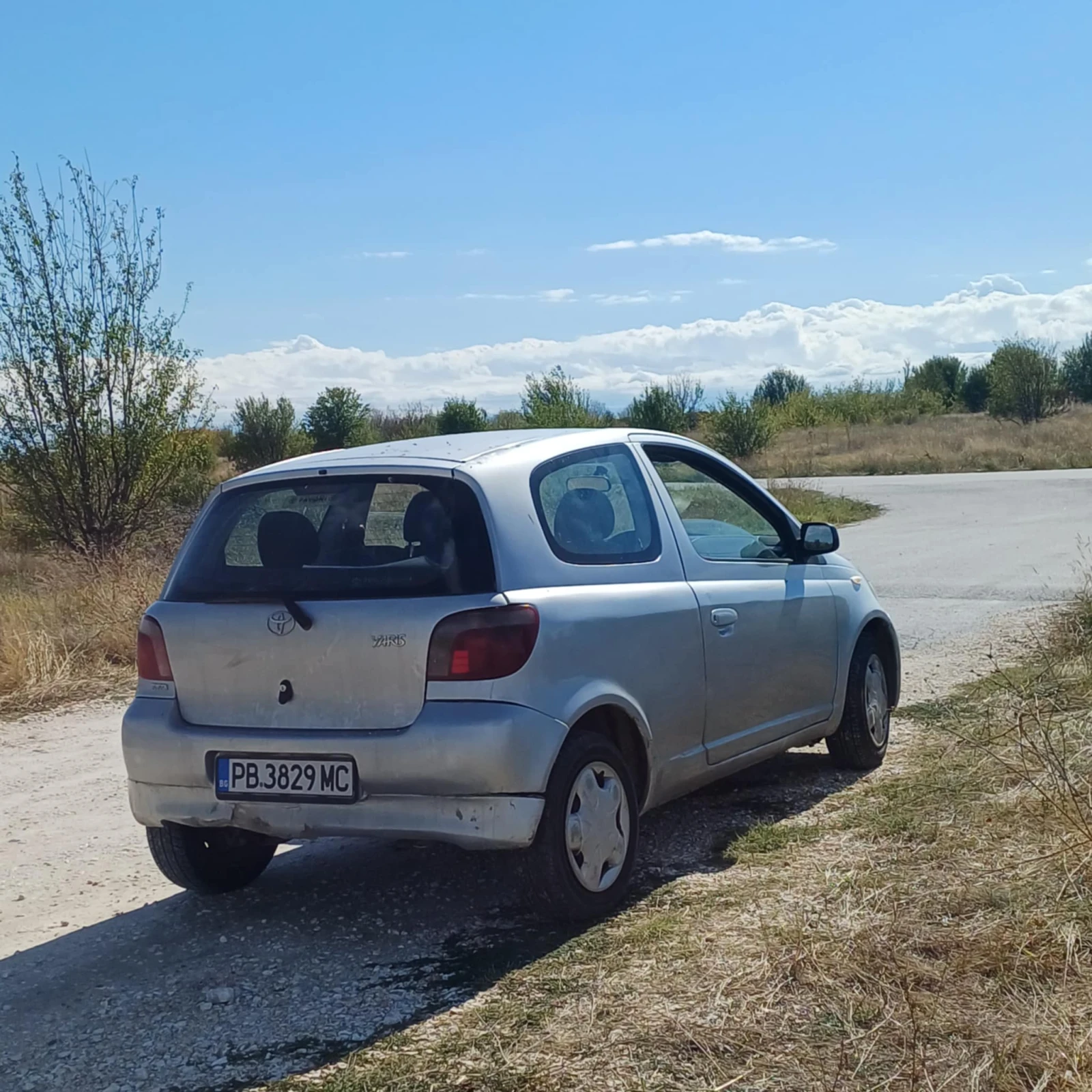 Toyota Yaris  - изображение 2