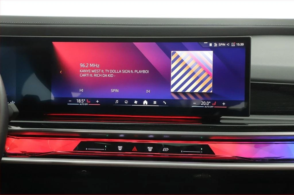 BMW 740 M-Sport xDrive - изображение 5