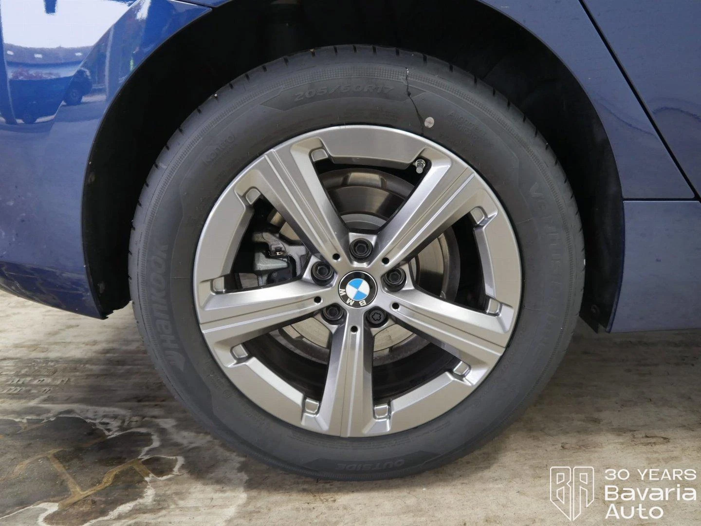 BMW 218 i Active Tourer Steptronic | Mobile.bg   12