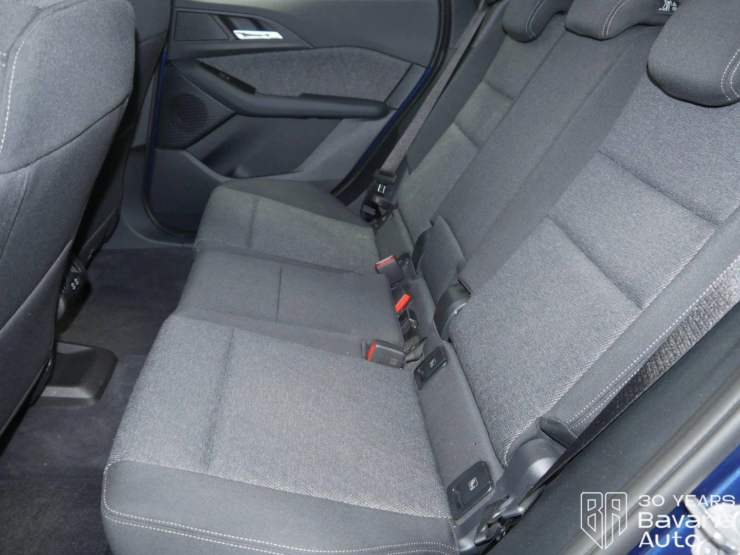 BMW 218 i Active Tourer Steptronic | Mobile.bg   8