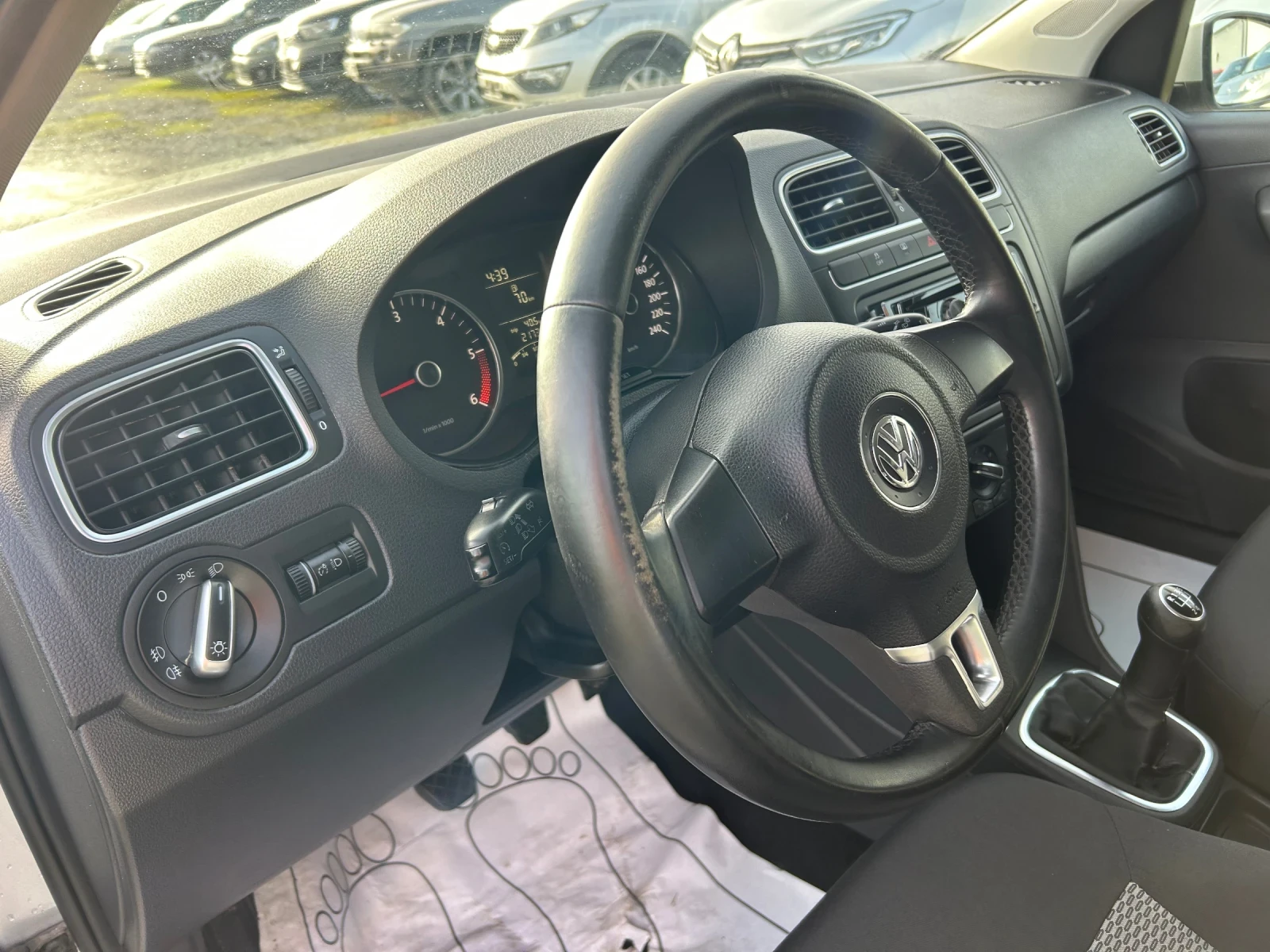 VW Polo  1.2TDI euro5 - изображение 9