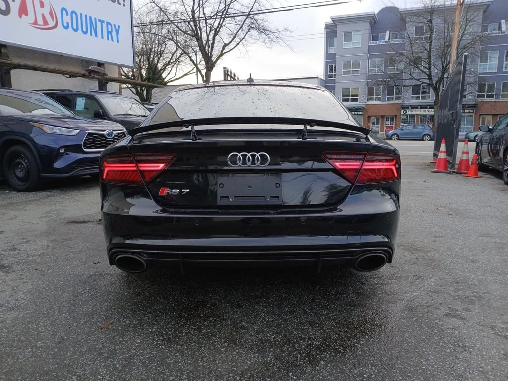 Audi Rs7 * 4dr Sdn * CARFAX * БЕЗ ПЪРВОНАЧАЛНА ВНОСКА - изображение 3