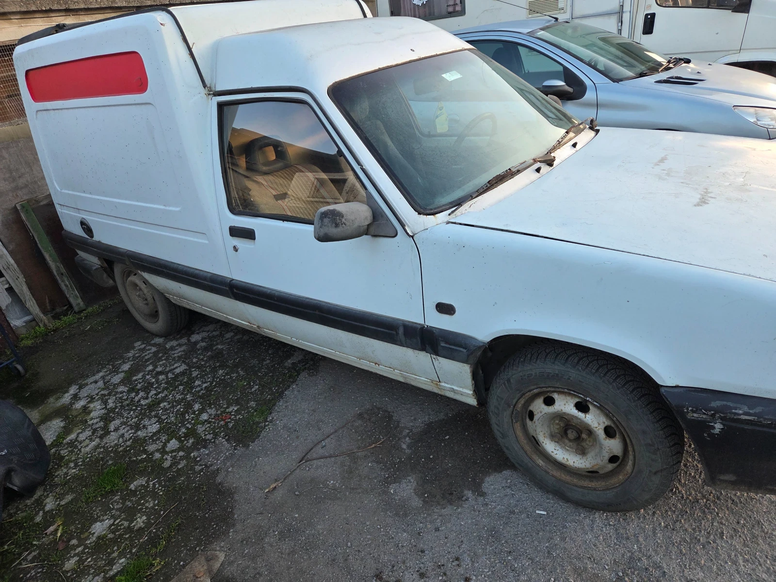 Renault Rapid 1.9 D - изображение 2