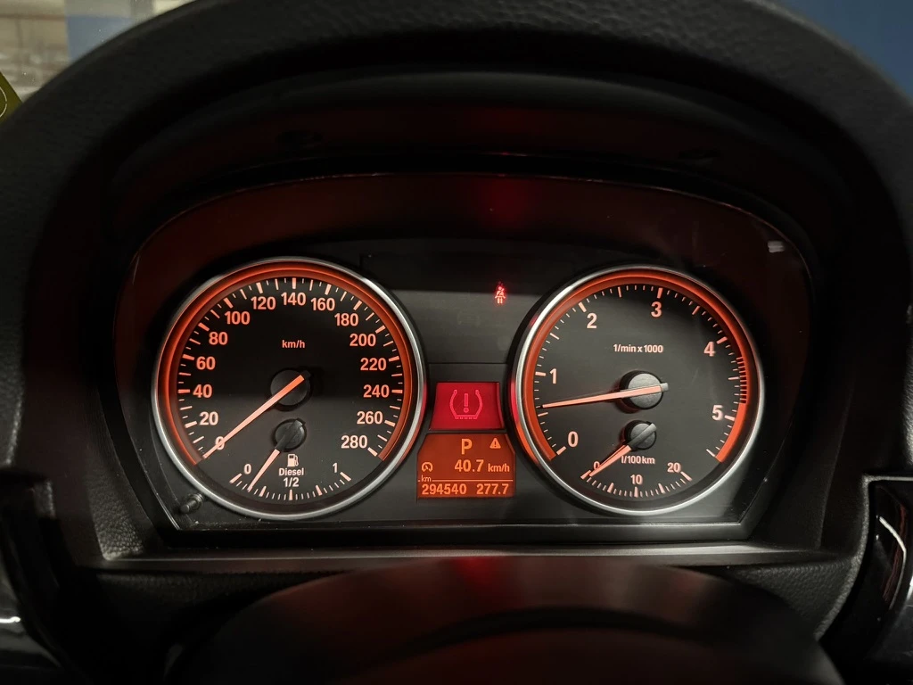 BMW 330, снимка 3 - Автомобили и джипове - 53828217