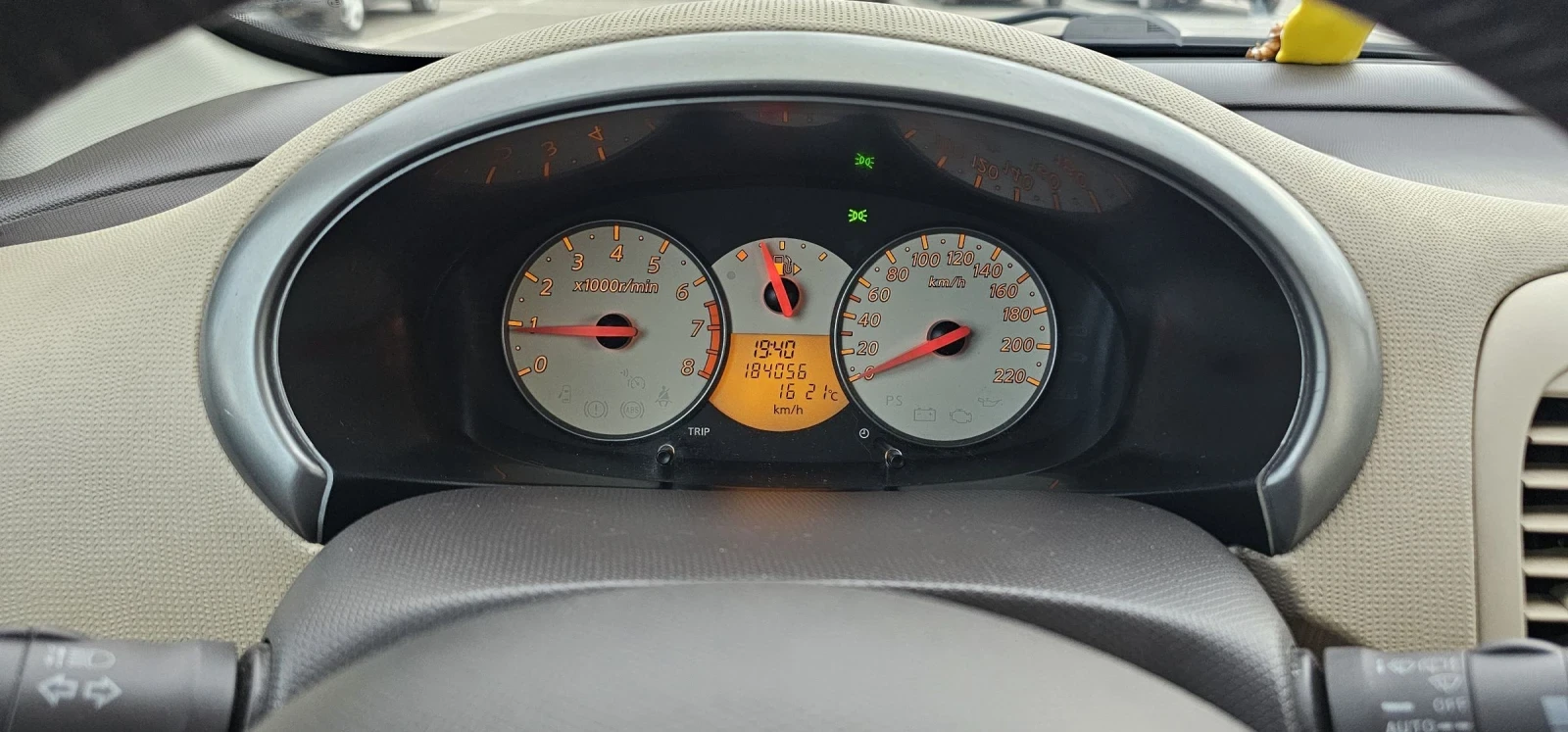 Nissan Micra, снимка 13 - Автомобили и джипове - 54230658