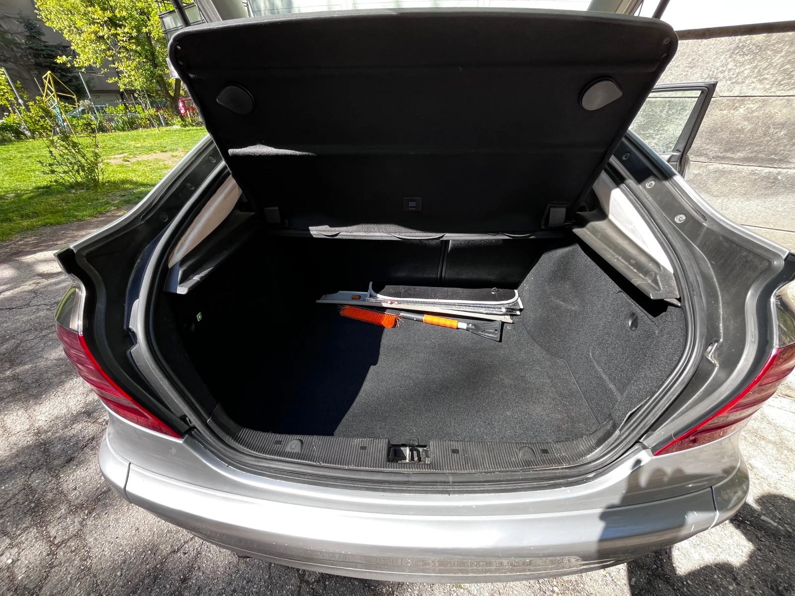 Mercedes-Benz C 220, снимка 10 - Автомобили и джипове - 54486673