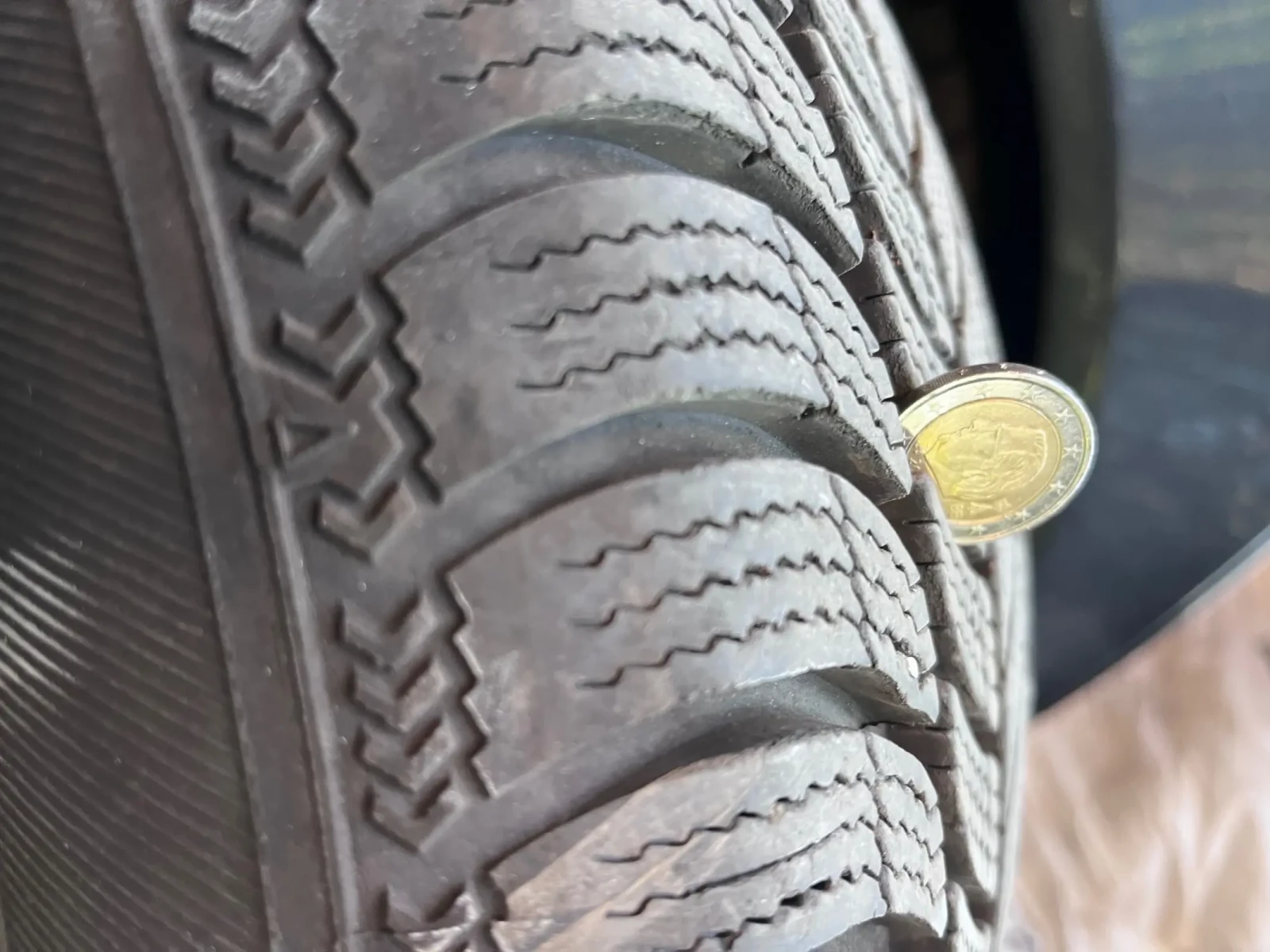 Mercedes-Benz C 220, снимка 6 - Автомобили и джипове - 54486673