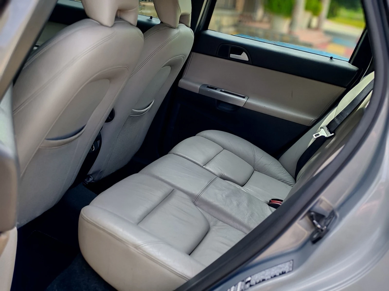 Volvo V50 2.0D(136)* 6-СКОРОСТИ* LIMITED-EDITION* НОВ ВНОС* , снимка 13 - Автомобили и джипове - 54494708