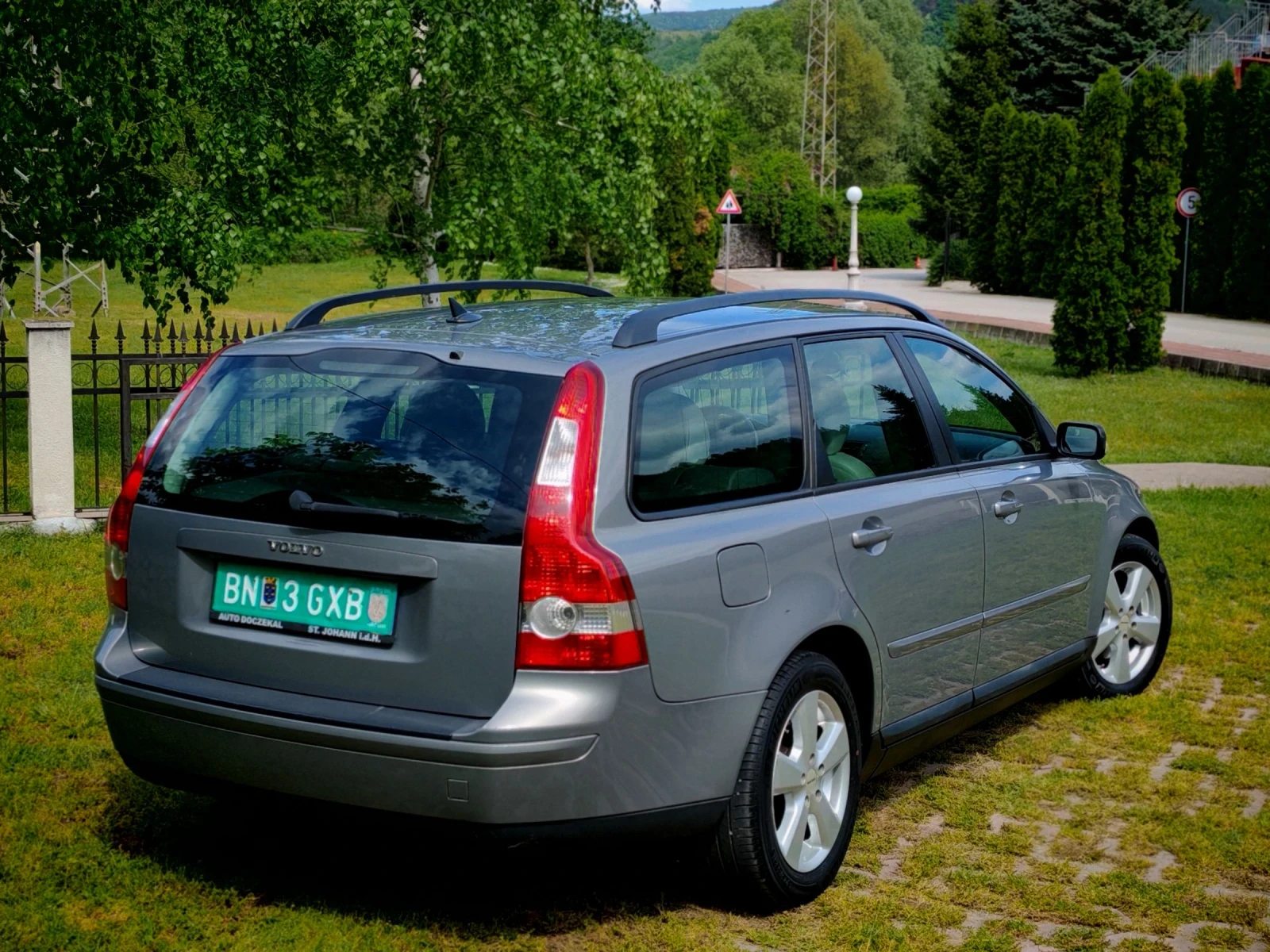 Volvo V50 2.0D(136)* 6-СКОРОСТИ* LIMITED-EDITION* НОВ ВНОС* , снимка 5 - Автомобили и джипове - 54494708