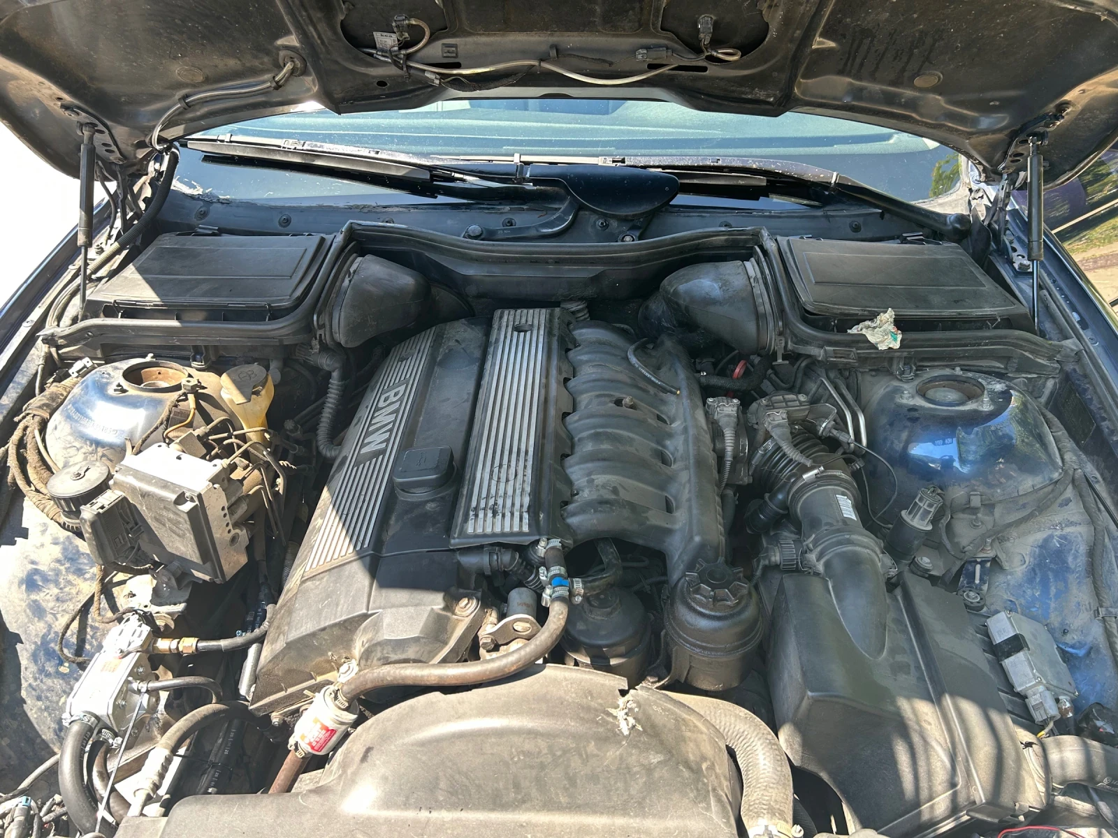 BMW 520 LPG , снимка 14 - Автомобили и джипове - 54924881