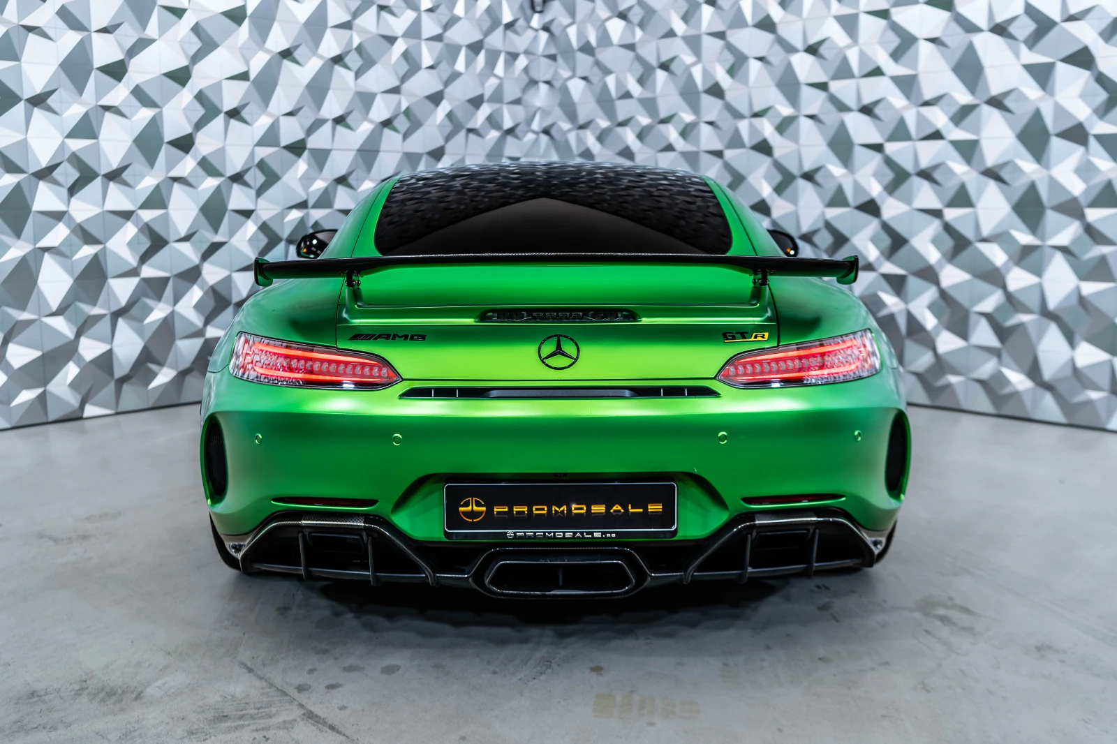 Mercedes-Benz AMG GT R Burmester* Camera, снимка 5 - Автомобили и джипове - 54931505
