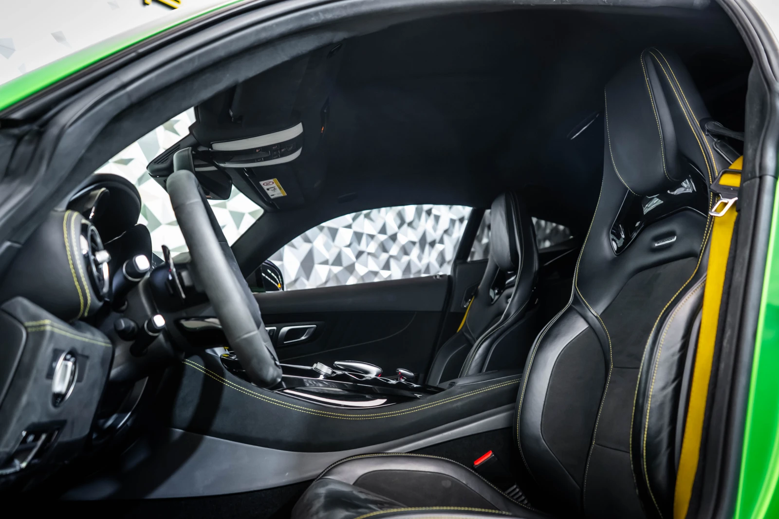 Mercedes-Benz AMG GT R Burmester* Camera, снимка 14 - Автомобили и джипове - 54931505