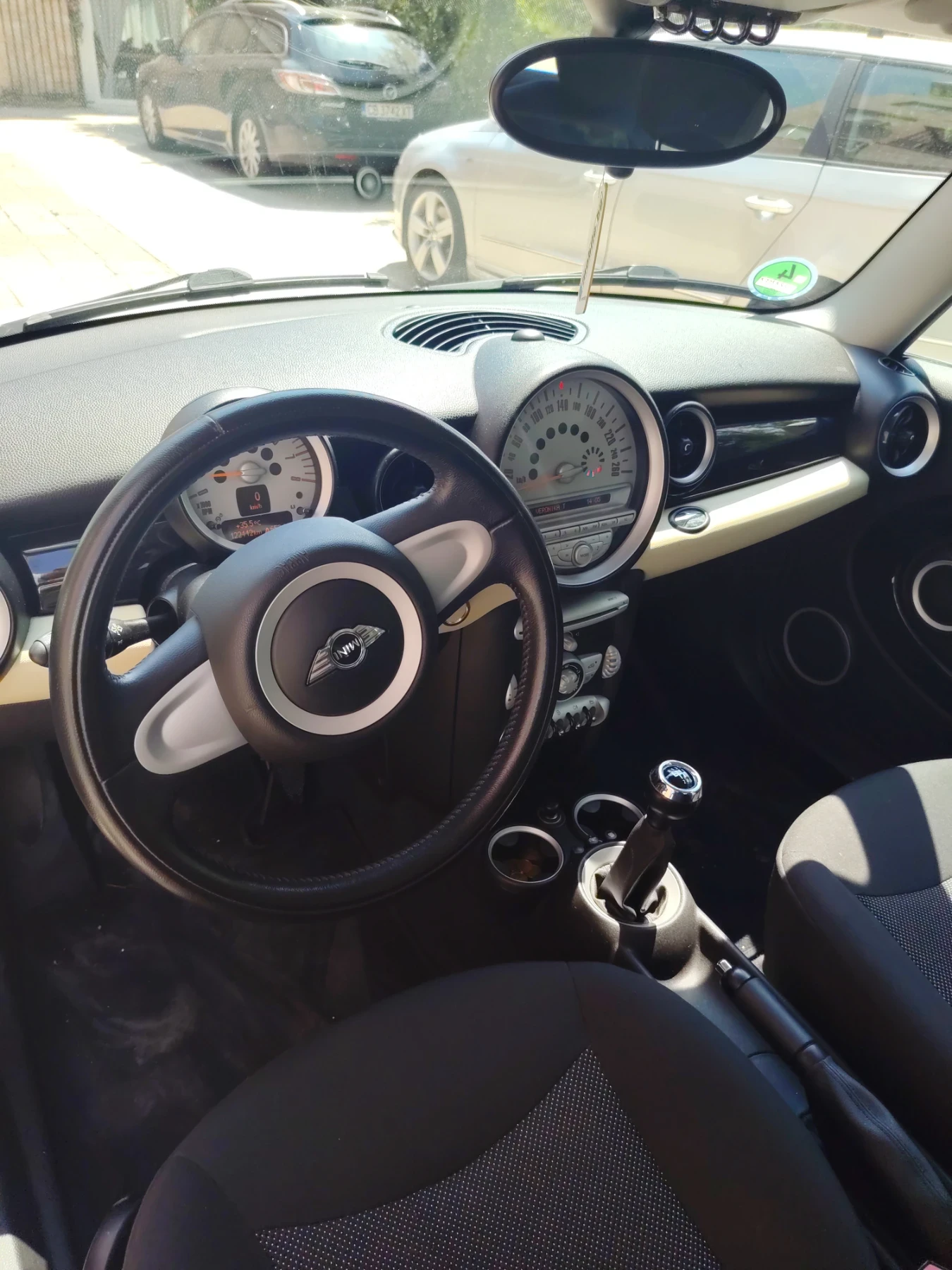 Mini Cooper Mini Cooper 1.6 benzin 132 k. C, снимка 7 - Автомобили и джипове - 55350869