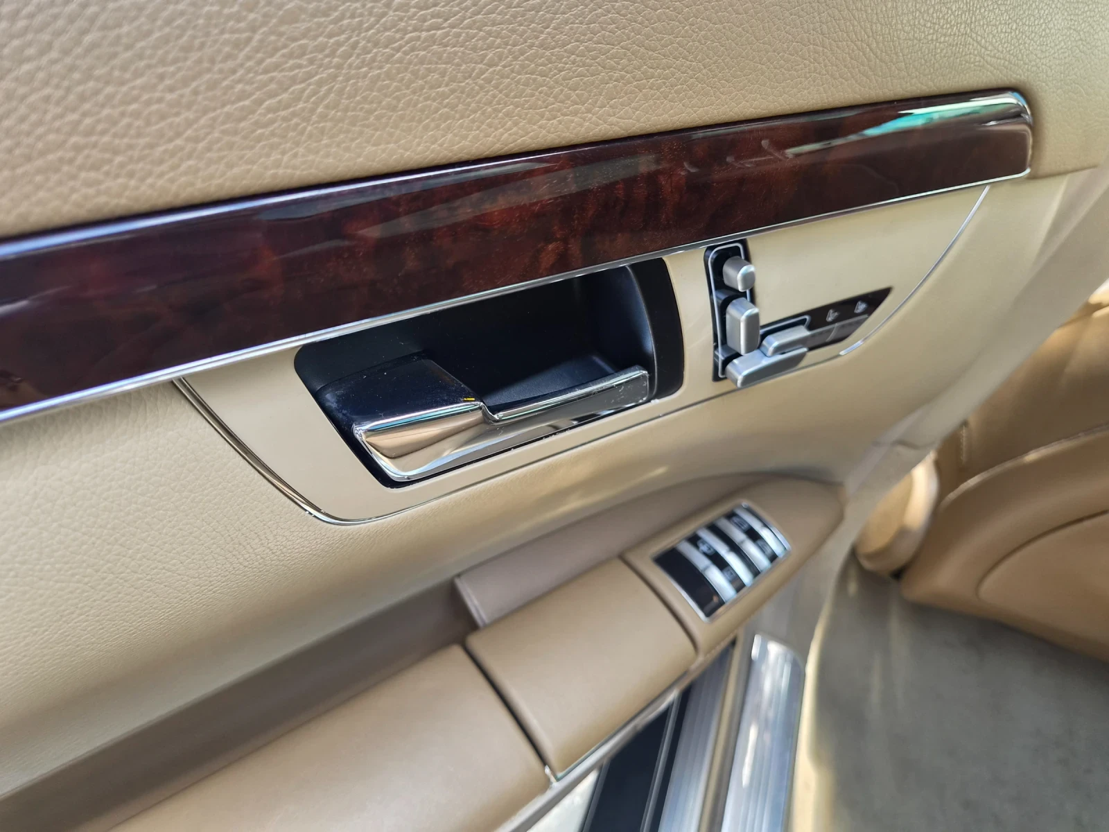 Mercedes-Benz S 550, снимка 3 - Автомобили и джипове - 55567544