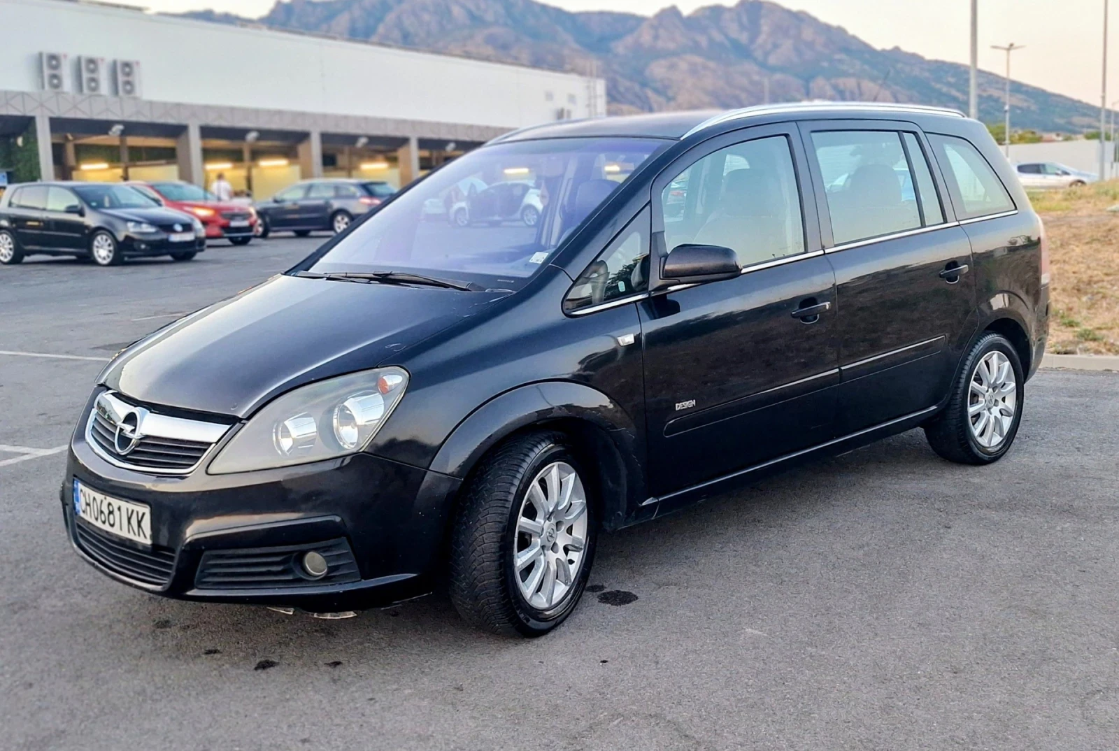 Opel Zafira Метан 2ри собсвеник, снимка 2 - Автомобили и джипове - 55904808
