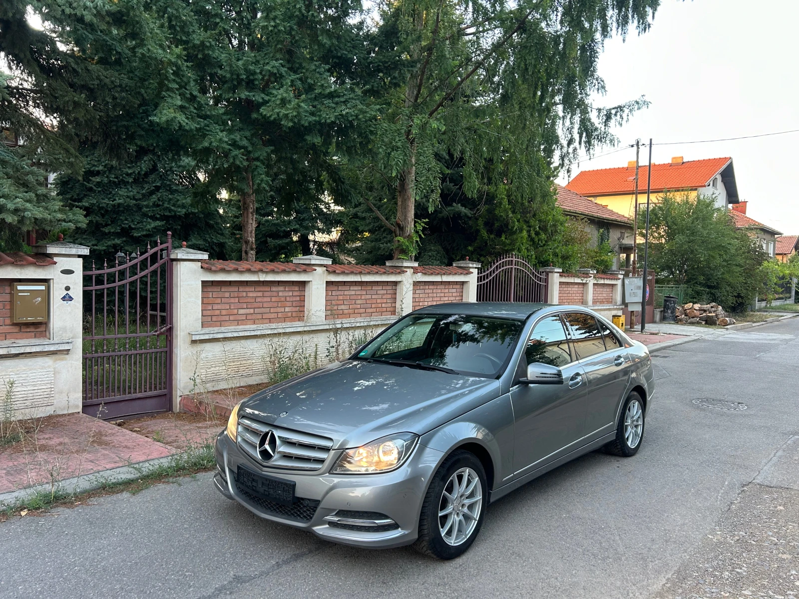 Mercedes-Benz C 180 1.8 156 k E6