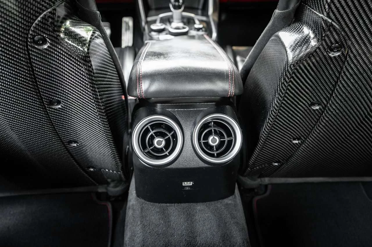 Alfa Romeo Giulia Quadrifoglio, АВТОКРЕДИТ, снимка 17 - Автомобили и джипове - 55930662
