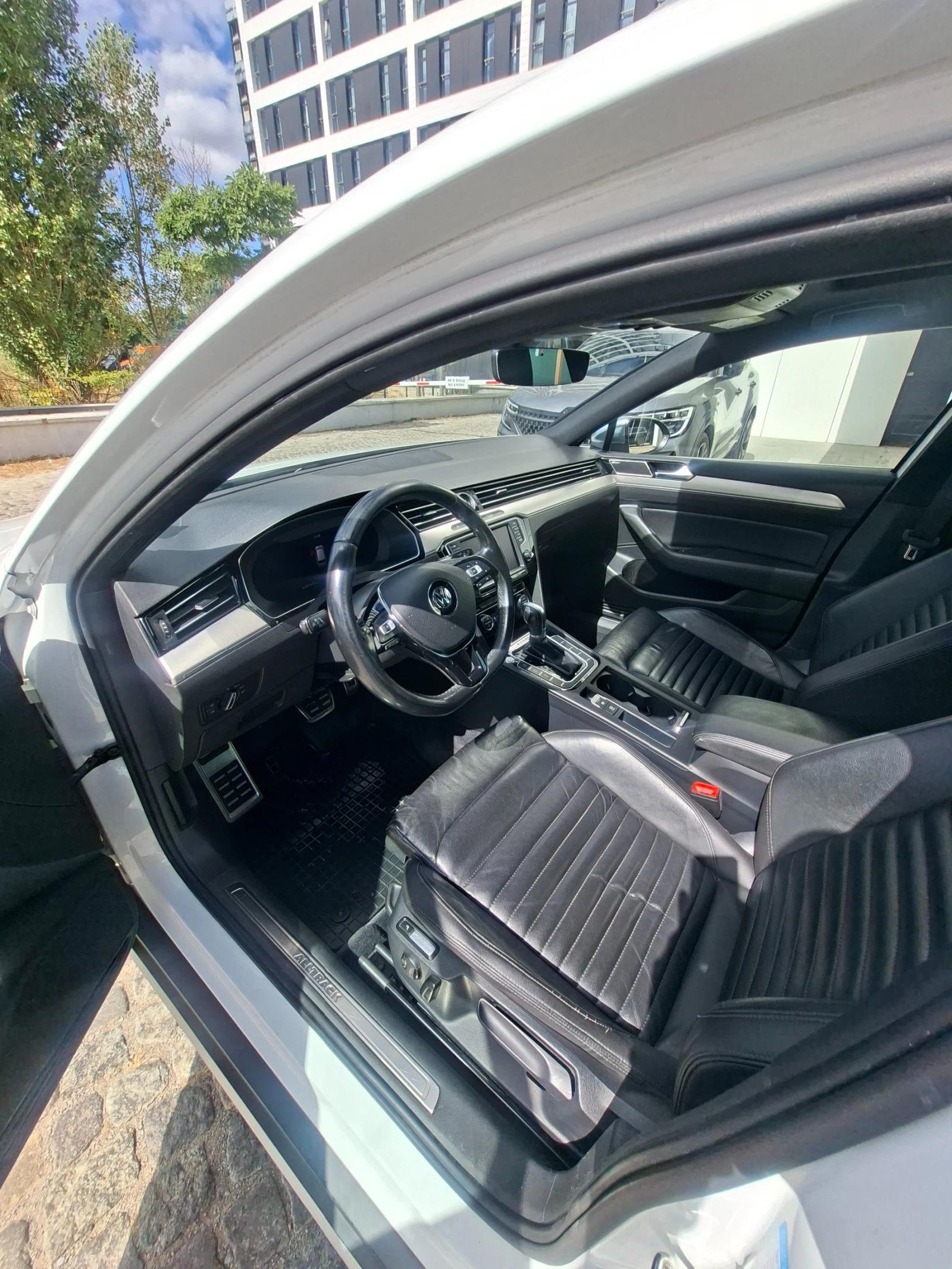 VW Passat All Track, снимка 9 - Автомобили и джипове - 56198185