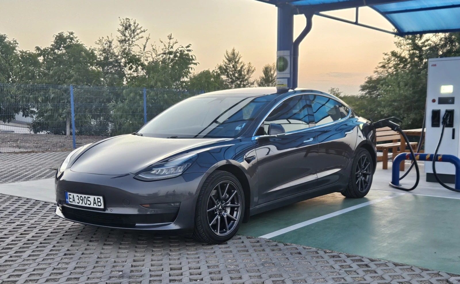Tesla Model 3 Long range Dual motor
