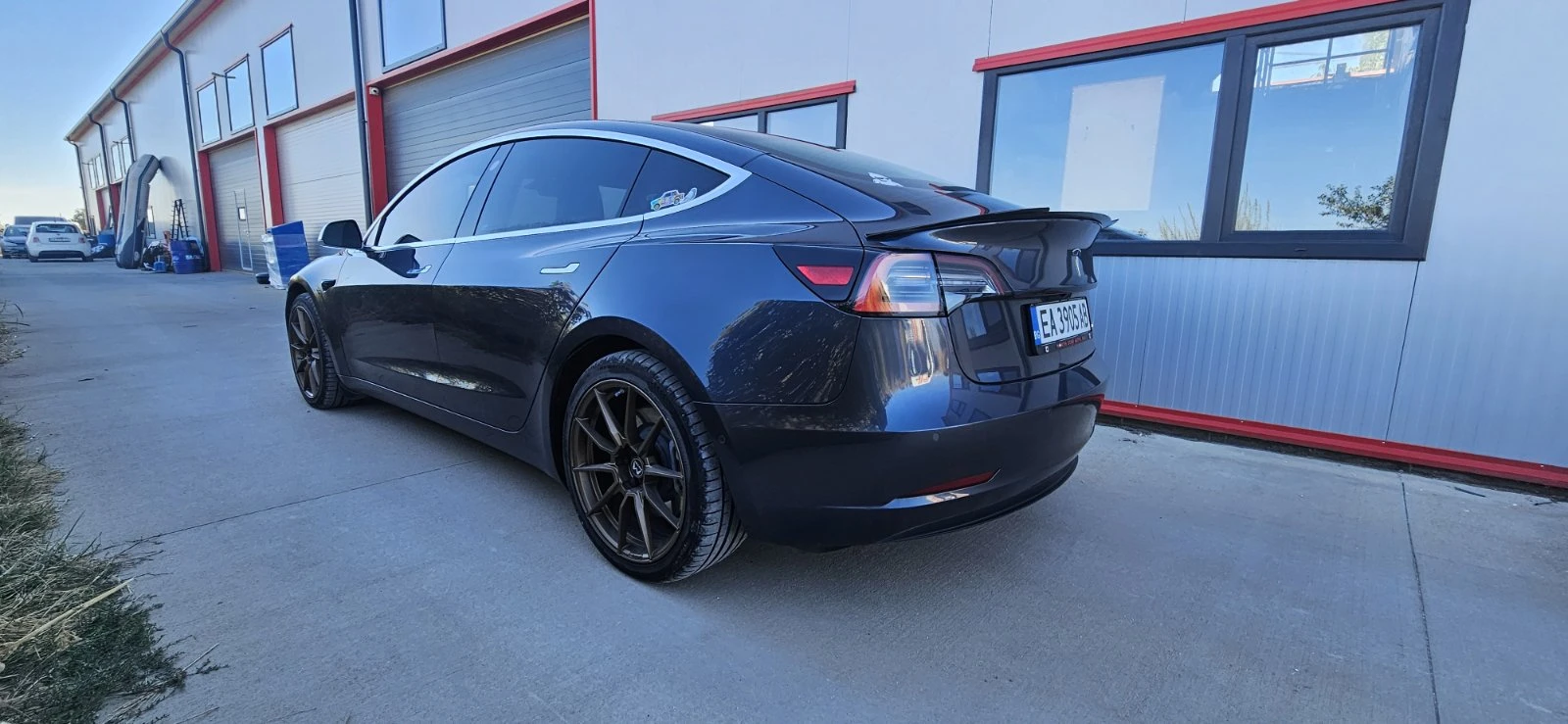 Tesla Model 3 Long range Dual motor, снимка 7 - Автомобили и джипове - 56231986